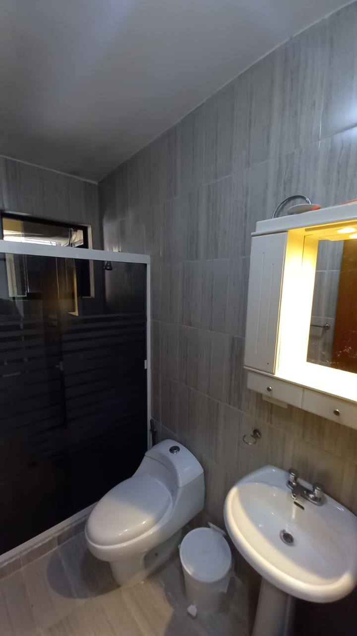 Modern and Spacious Apartment - Apartamento en Las Chimeneas